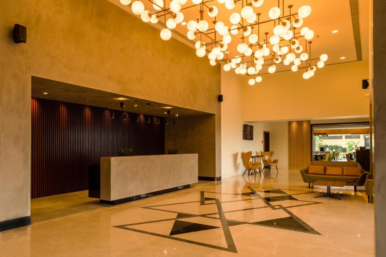 Amika Hotel,Madurai - Near Airport Exterior foto